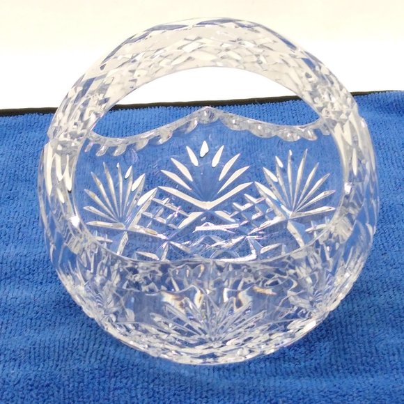Crystal Clear Industries Bride's Basket Vintage Hand Cut 24% Lead Crystal EUC - Picture 1 of 9